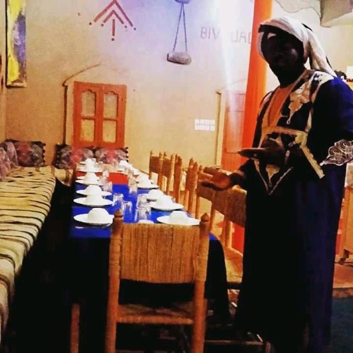 Riad Gnaoua Khamlia Merzouga Exterior foto